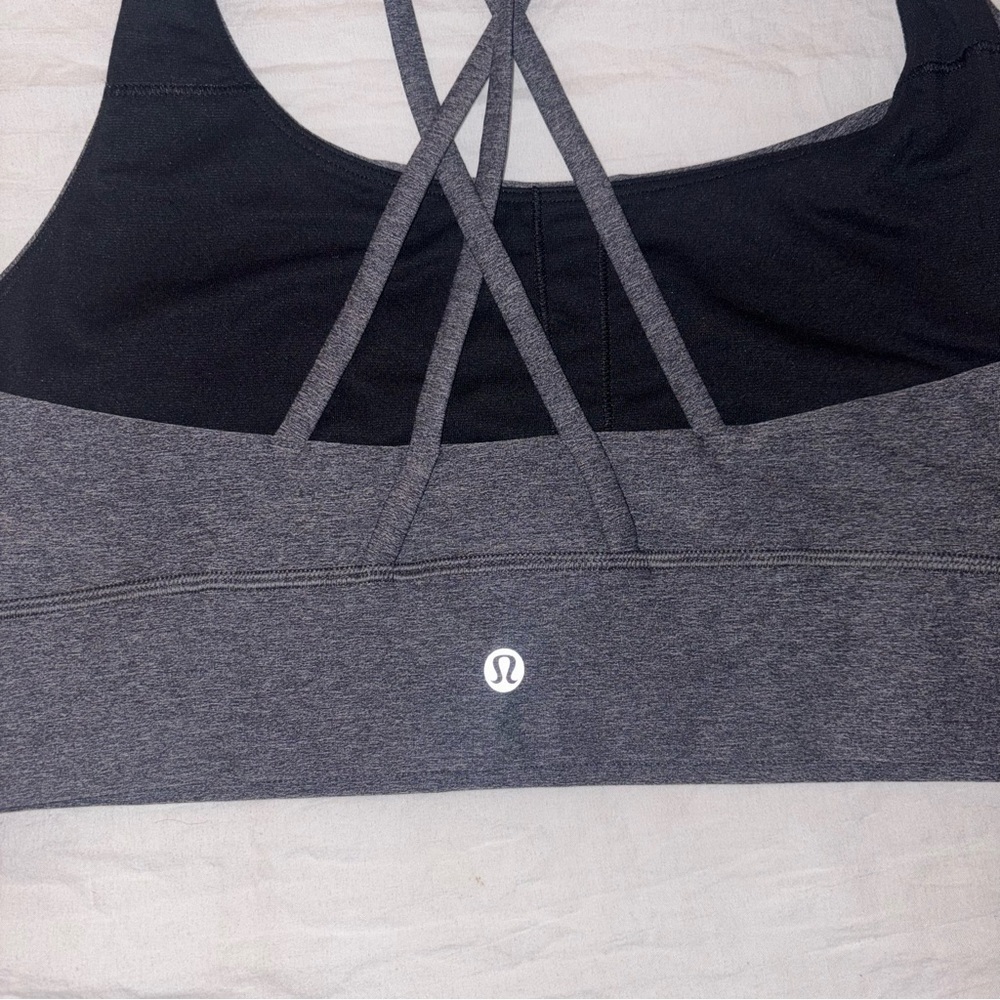 Lululemon Women's Charcoal Gray Strappy Sports Bralette (Bra) - Picture 4 of 8